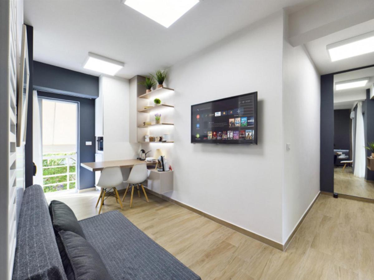 Feel Good Vibes - Apt Suite Афины Экстерьер фото